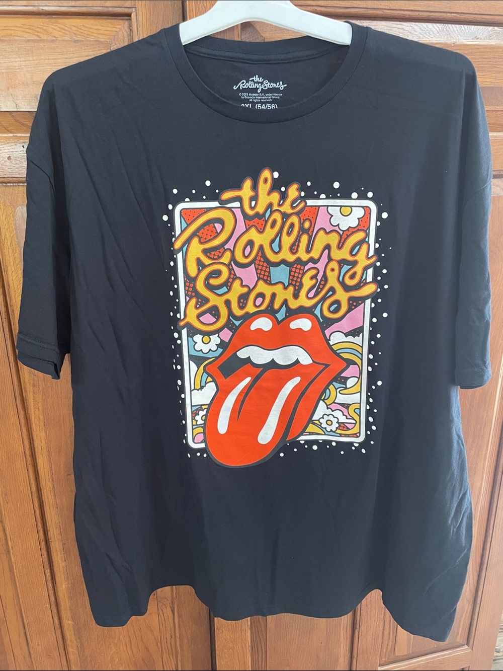 The Rolling Stones Black Tee w  Red & Yellow Psychedelic Logo NWOT Sz. 3XL 54/56